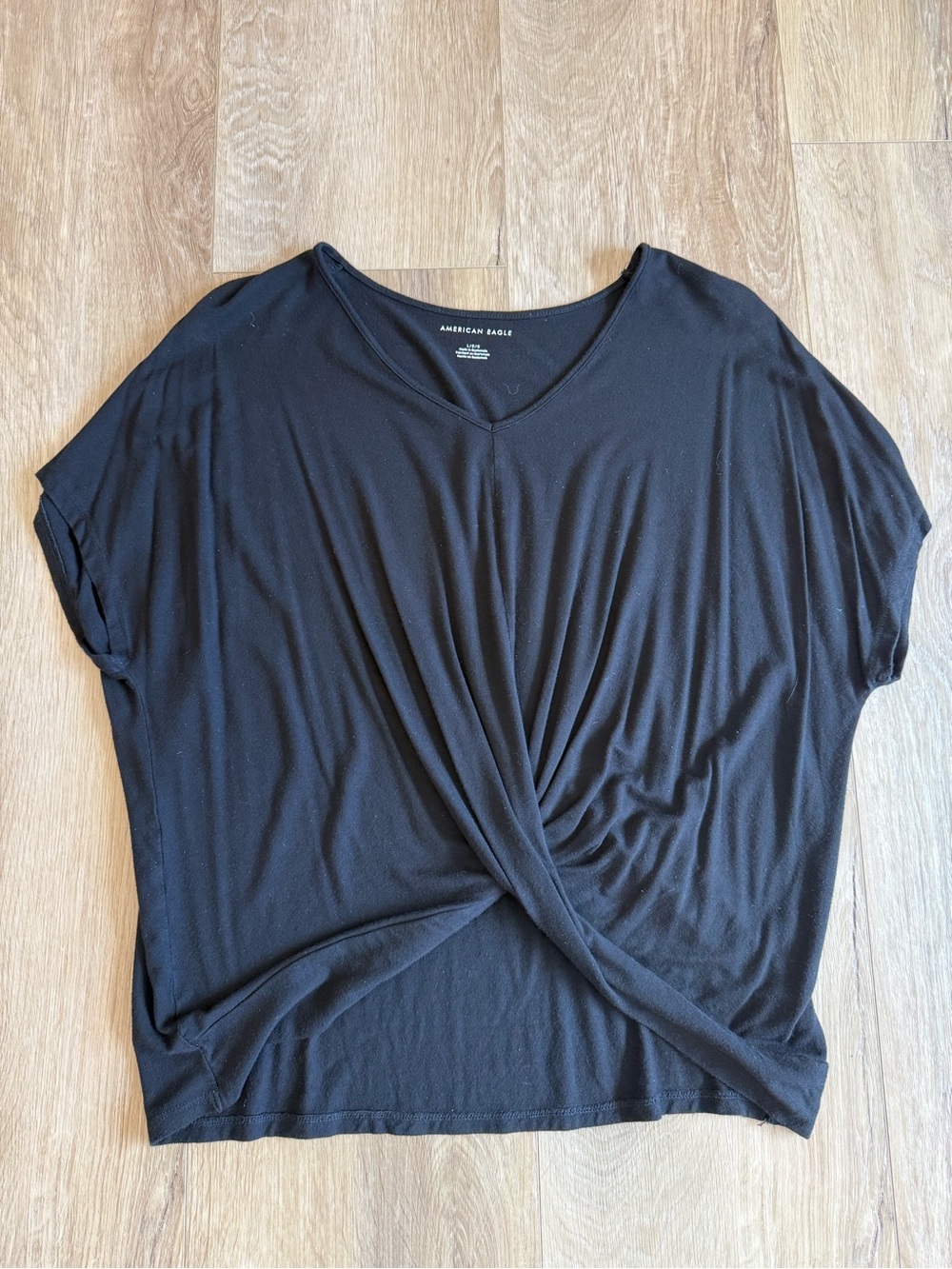 American Eagle Outfitters Black Short Sleeve CROP TOP
